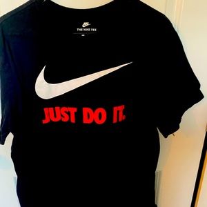 Nike T-Shirt